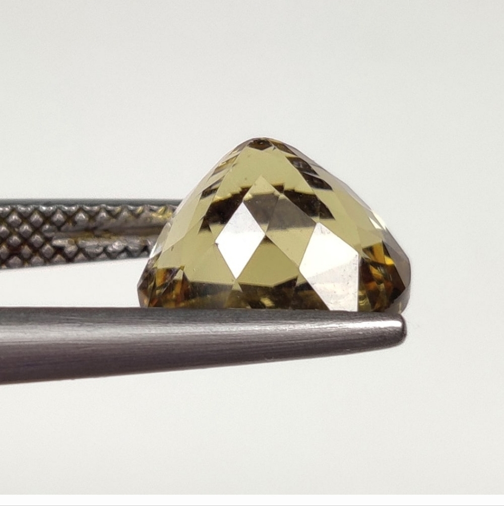 4.14 Ct Natural Scapolite Cushion Cut - Picture 2 of 2